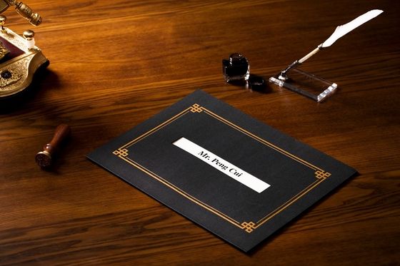 Напечатанные таможней держатели сертификата, классическая черная папка файла сертификата